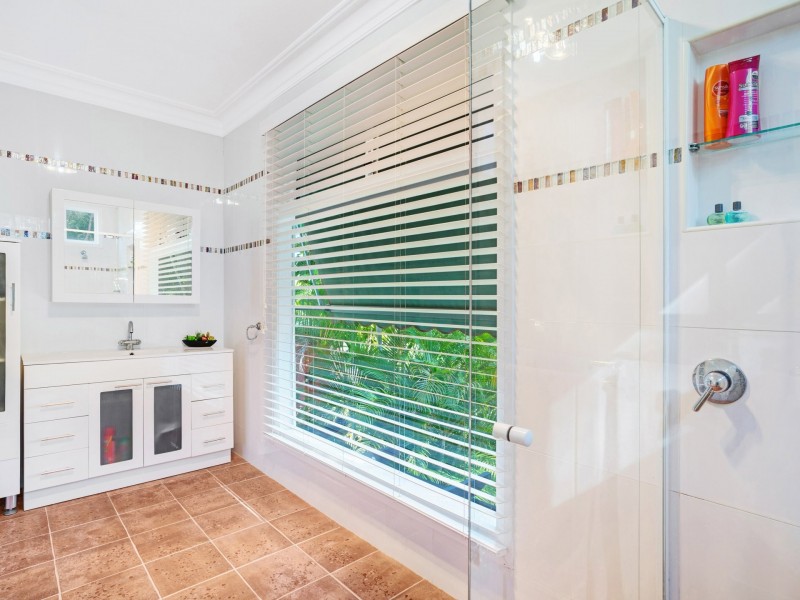 32 Cathrine Street, Kotara South NSW 2289