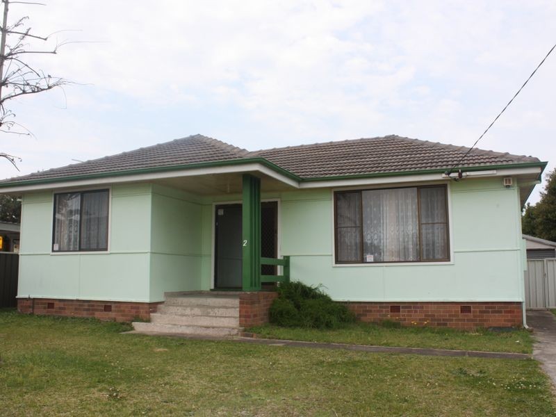 2 Cassia Crescent, Gateshead NSW 2290