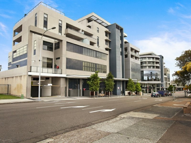 Apartment E603/18-20 Smart Street, Charlestown NSW 2290