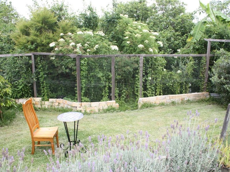 11 Edith Street, Waratah NSW 2298