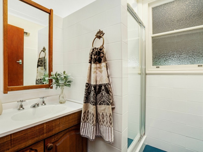 397 Warners Bay Road, Charlestown NSW 2290