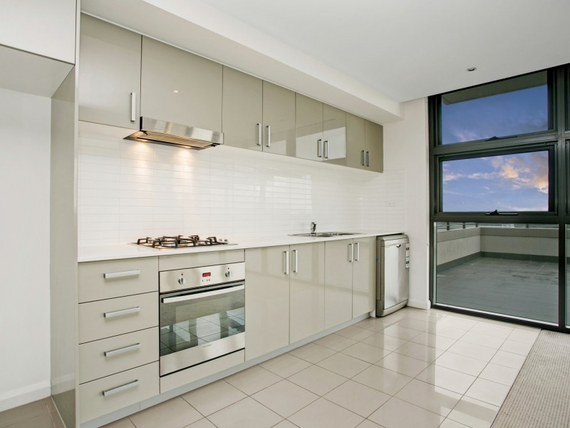 Unit 504/38 Smart Street, Charlestown NSW 2290