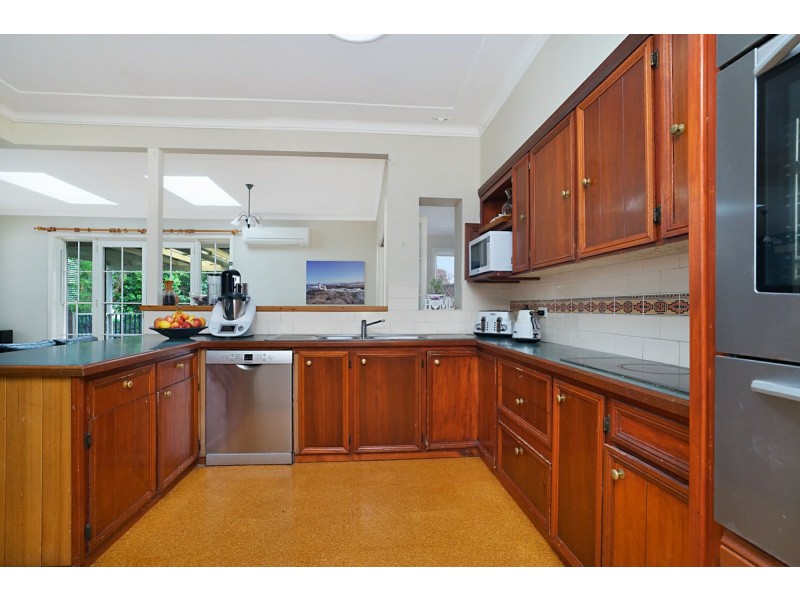15 Roslyn Avenue, Charlestown NSW 2290