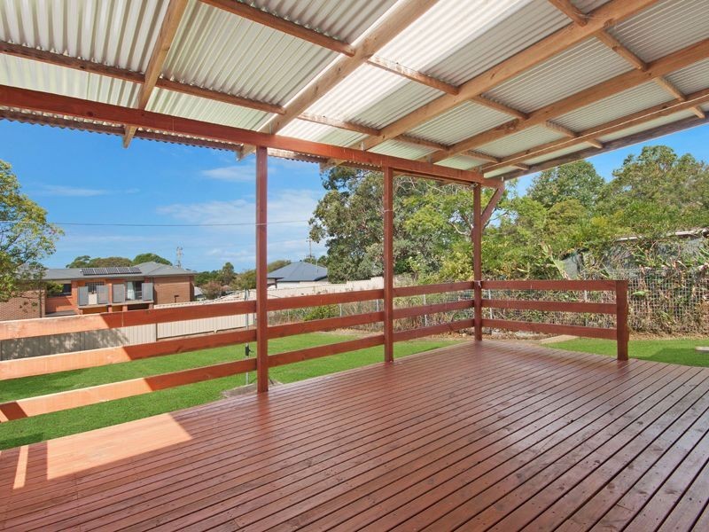 19 Leicester Avenue, Belmont North NSW 2280