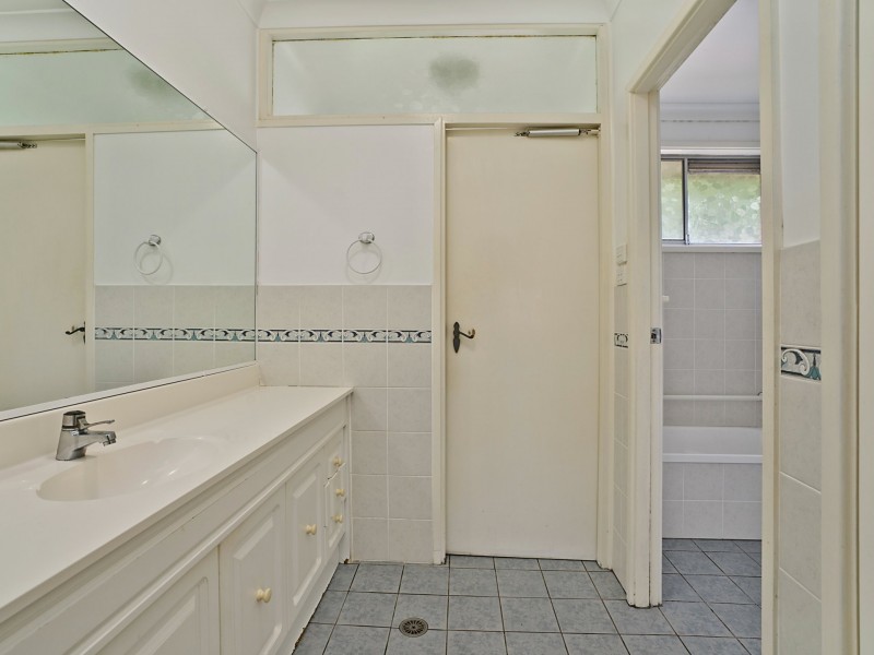 42 Kirkdale Drive, Charlestown NSW 2290