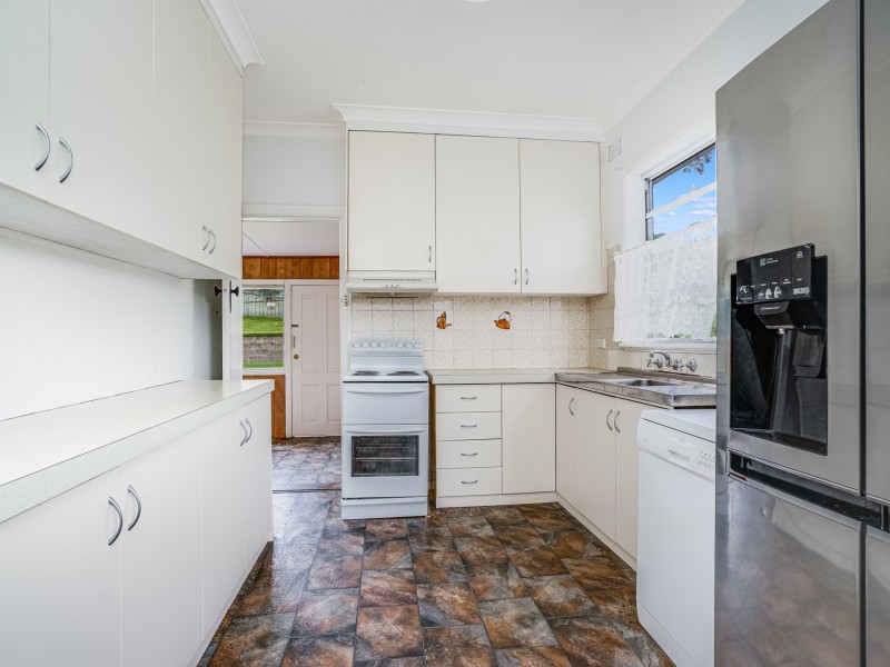 19 Joslin Street, Kotara NSW 2289