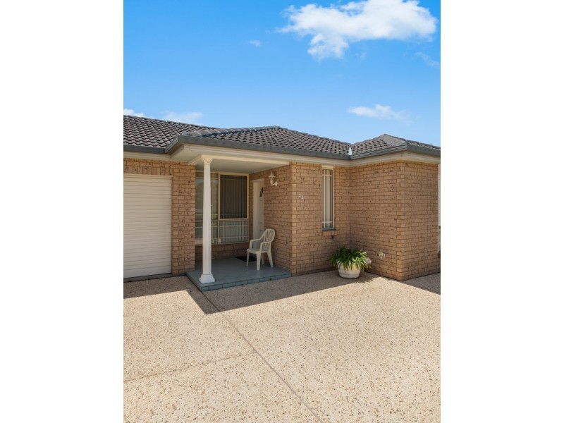 39 Cowper Avenue, Charlestown NSW 2290