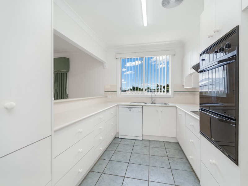 39 Cowper Avenue, Charlestown NSW 2290