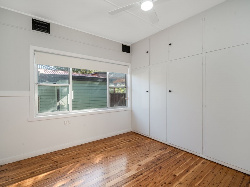 5 Hallvert Crescent, Charlestown NSW 2290