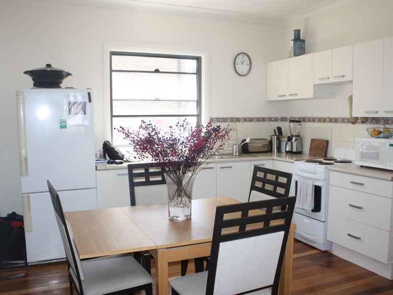 12 Dickinson Street, Charlestown NSW 2290