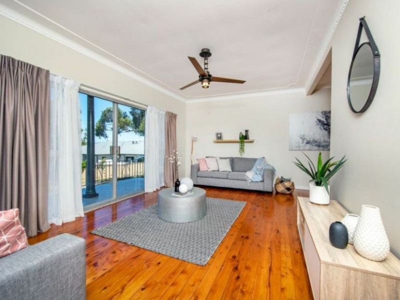 14 Stafford Close, Charlestown NSW 2290