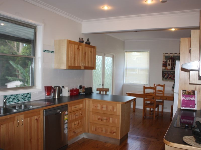 220 Sandgate Road, Birmingham Gardens NSW 2287