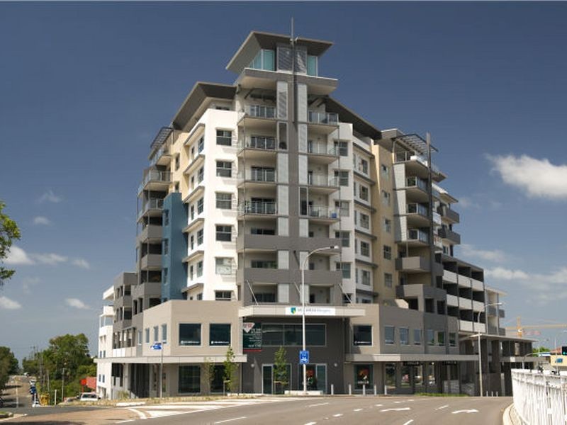 606/215-217 Pacific Highway, Charlestown NSW 2290