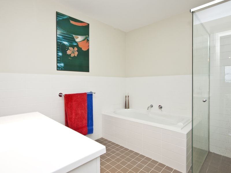 606/215-217 Pacific Highway, Charlestown NSW 2290