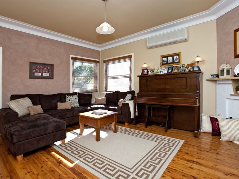 72 Lambton Road, Waratah NSW 2298
