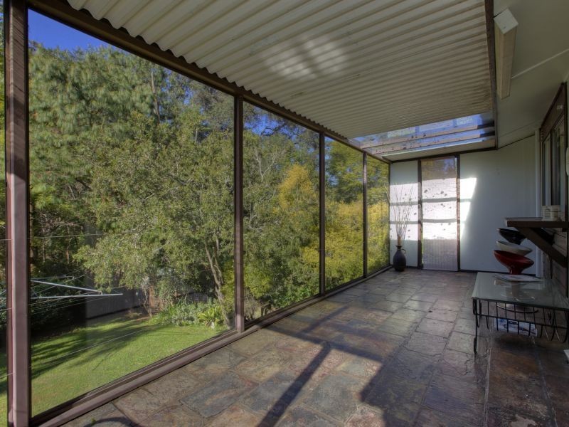 16 Lois Crescent, Cardiff NSW 2285