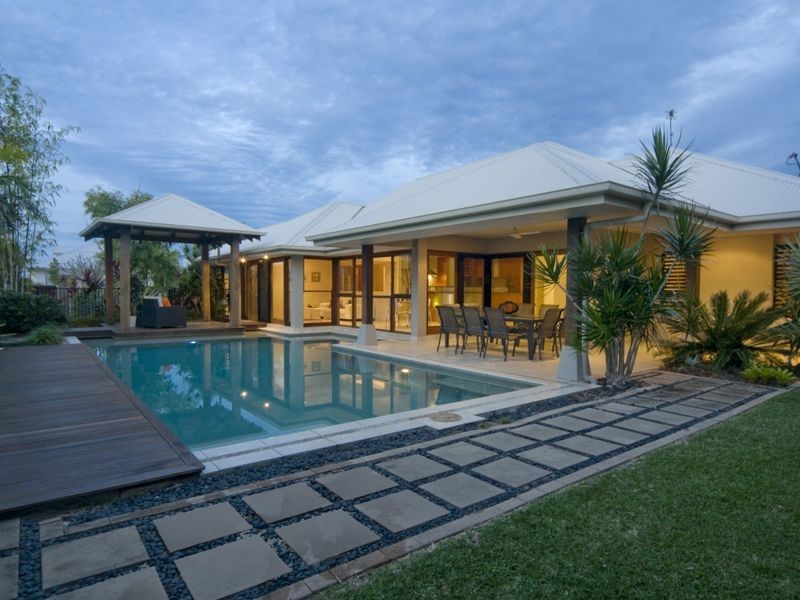 Twin Waters QLD 4564