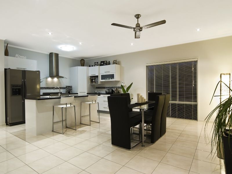 Twin Waters QLD 4564