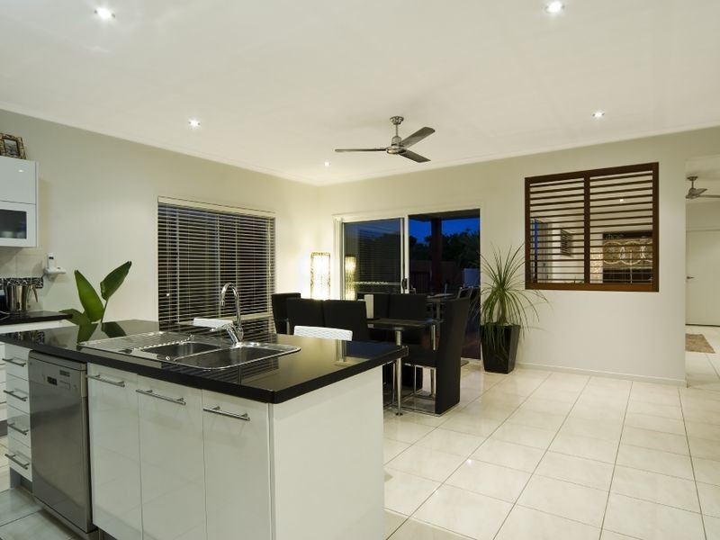 Twin Waters QLD 4564