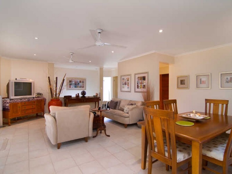Mudjimba QLD 4564