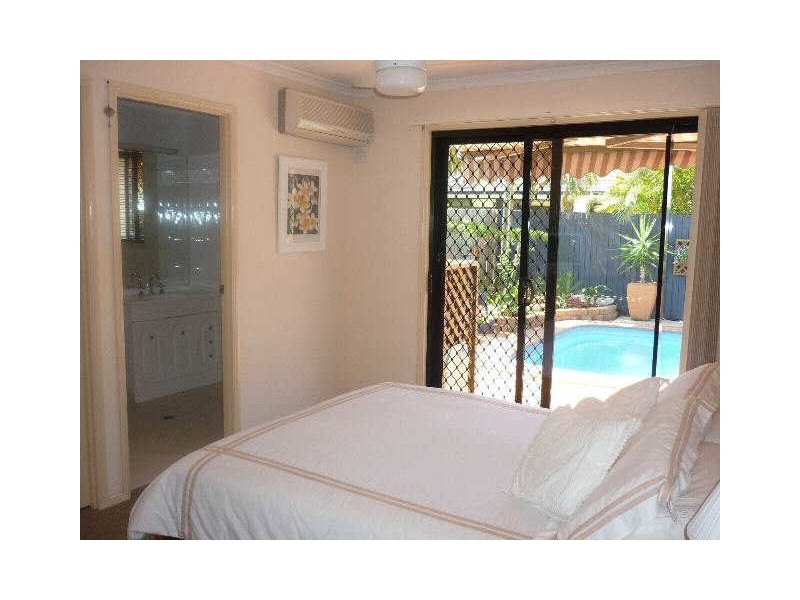 Twin Waters QLD 4564