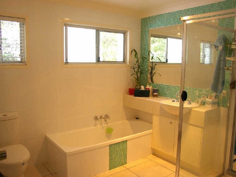 13 Coolibah Street, Mudjimba QLD 4564