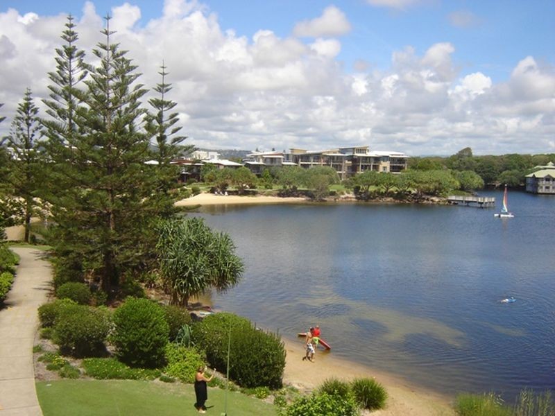 Twin Waters QLD 4564