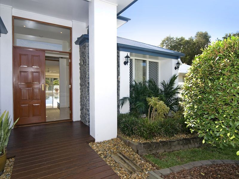 77 Prestwick Drive, Twin Waters QLD 4564