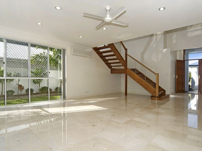 77 Prestwick Drive, Twin Waters QLD 4564