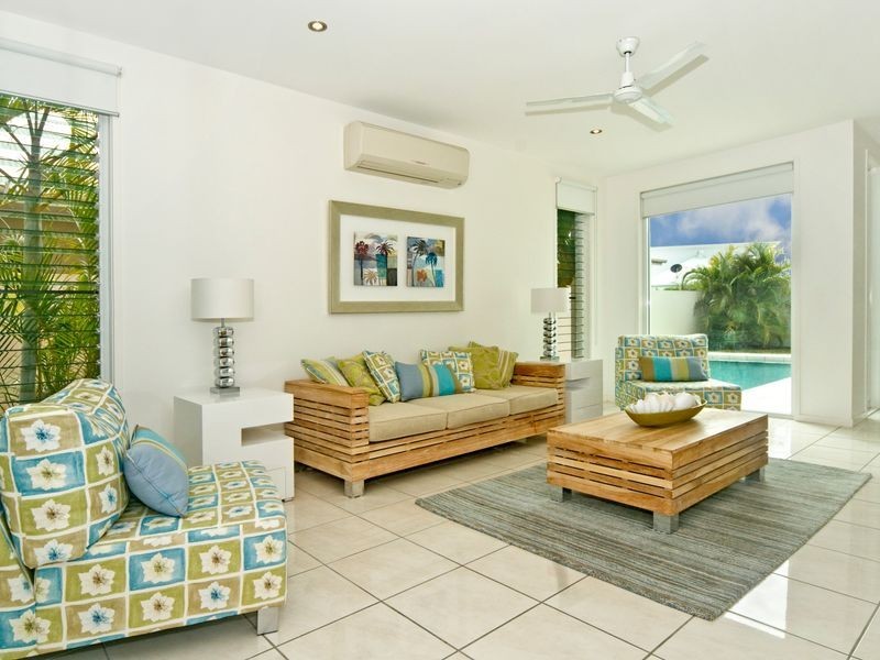 49 Baywater Drive, Twin Waters QLD 4564