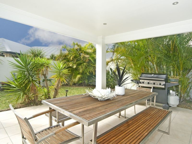 49 Baywater Drive, Twin Waters QLD 4564