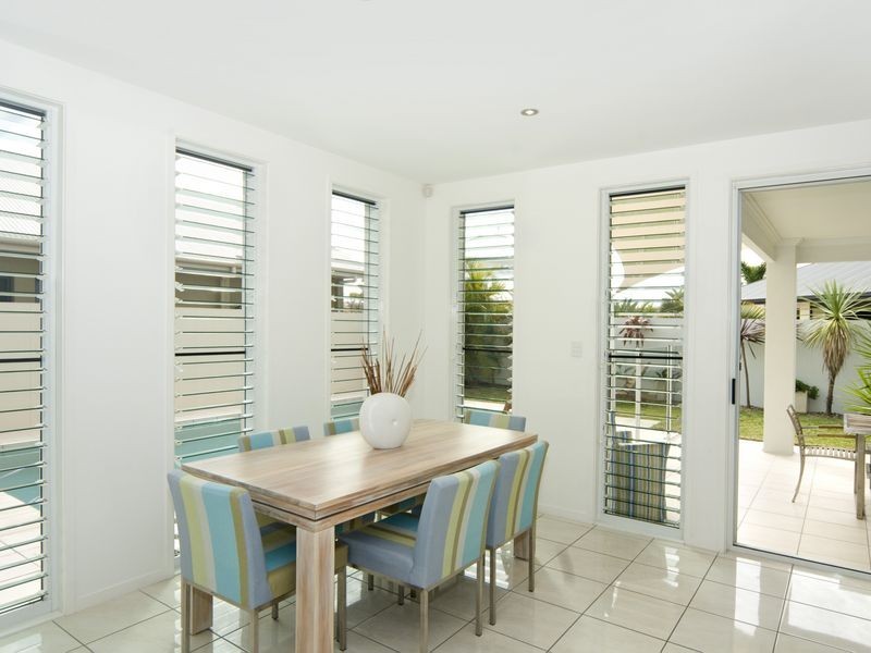 49 Baywater Drive, Twin Waters QLD 4564