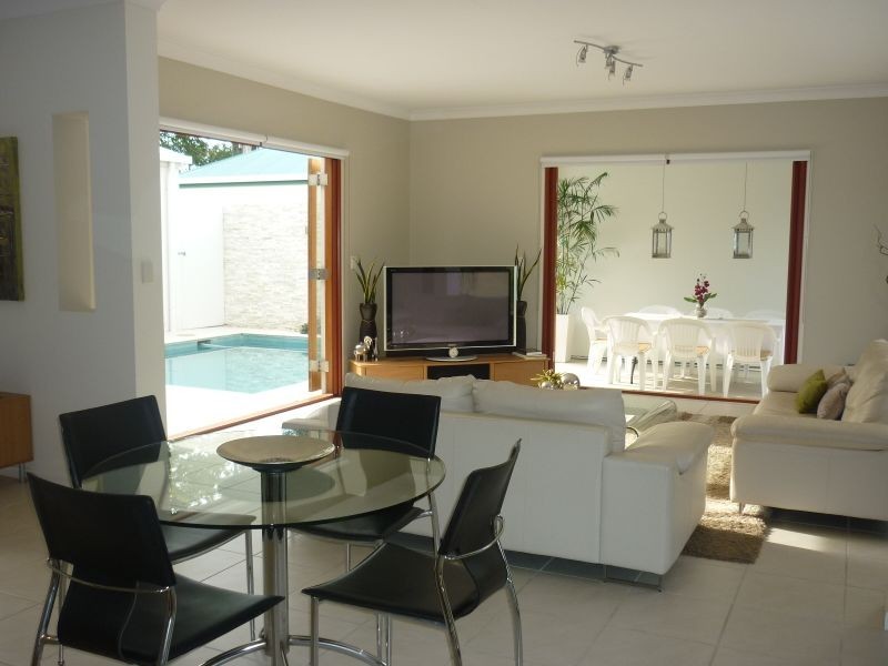 Twin Waters QLD 4564