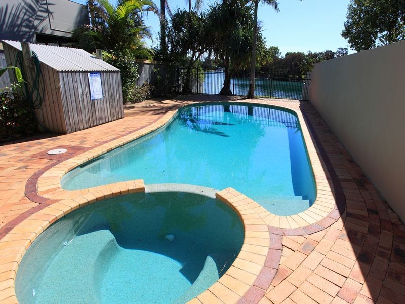 1/106 Noosa Parade, Noosaville QLD 4566