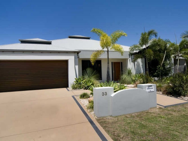 Twin Waters QLD 4564