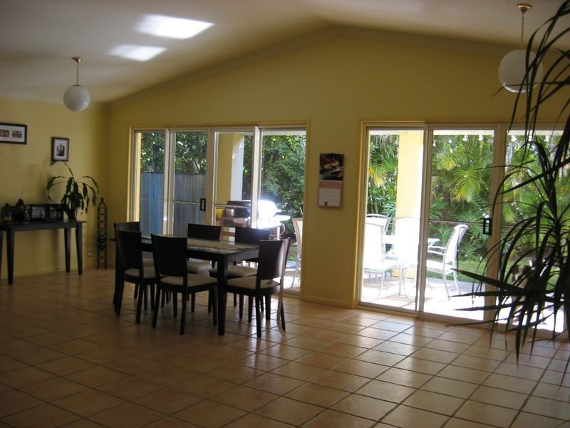 1 Mariner Place, Twin Waters QLD 4564
