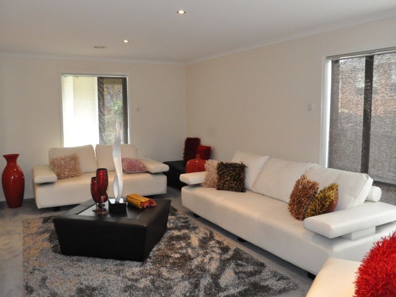 16 Wild Crescent, Roxburgh Park VIC 3064
