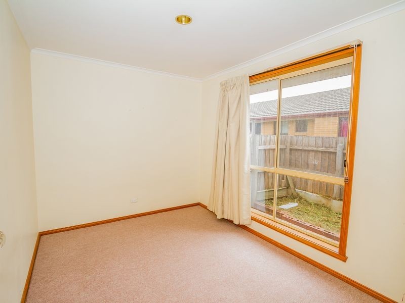 45 Aquanita Crescent, Keilor Downs VIC 3038