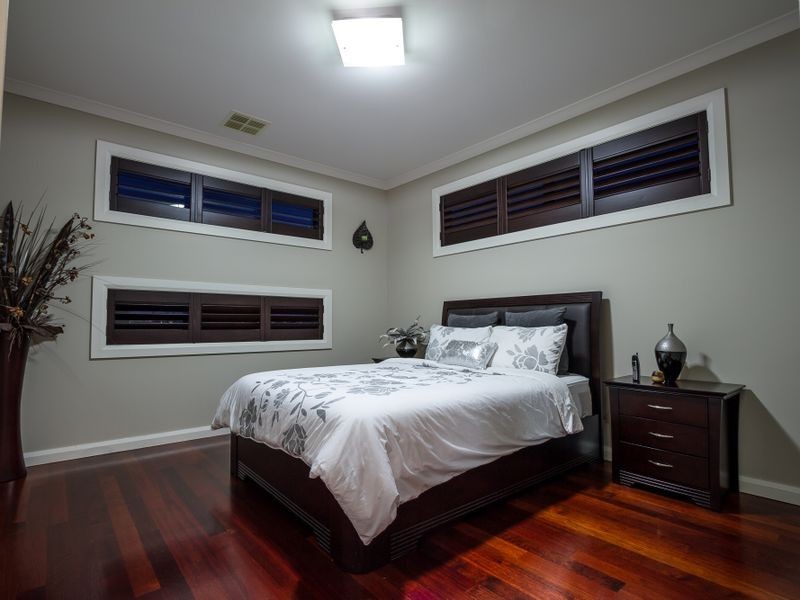 17 Bickerton Way, Roxburgh Park VIC 3064