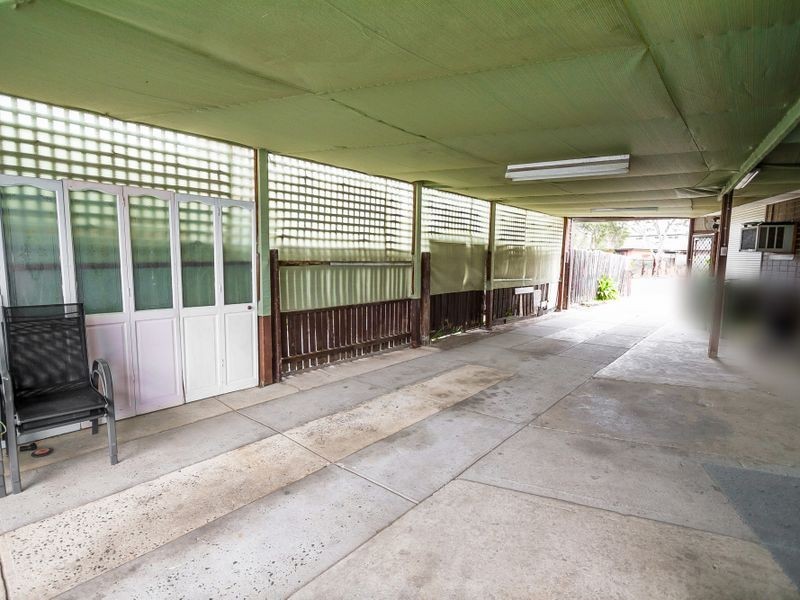 23 Darebin Court, Meadow Heights VIC 3048