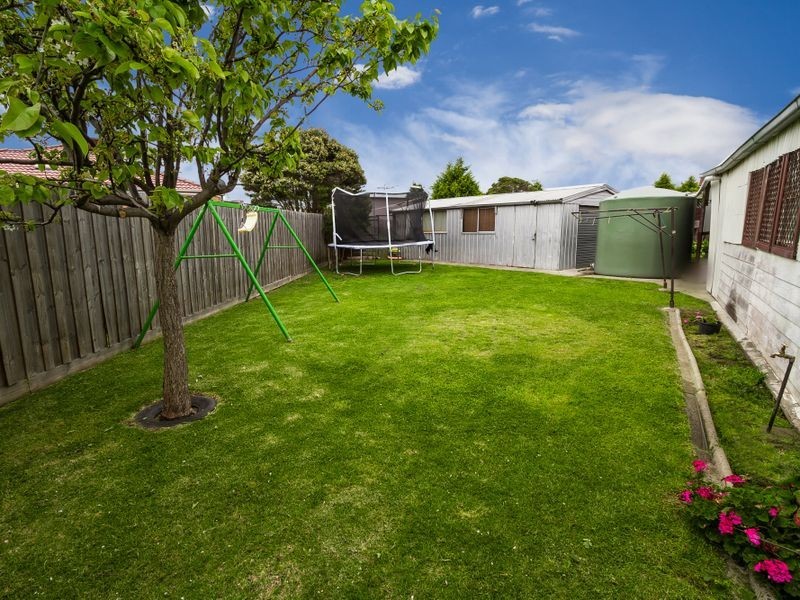 23 Darebin Court, Meadow Heights VIC 3048