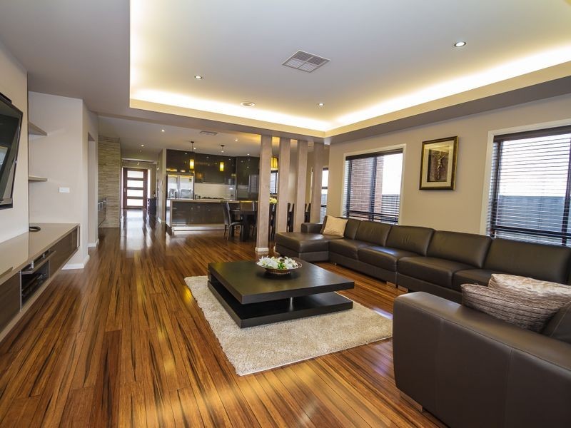 3 Westbury Parkway, Roxburgh Park VIC 3064