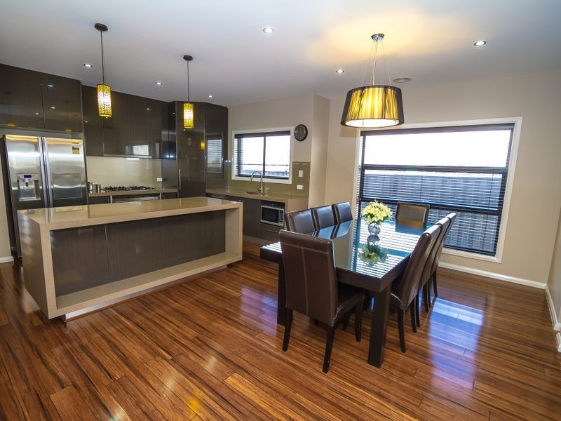 3 Westbury Parkway, Roxburgh Park VIC 3064