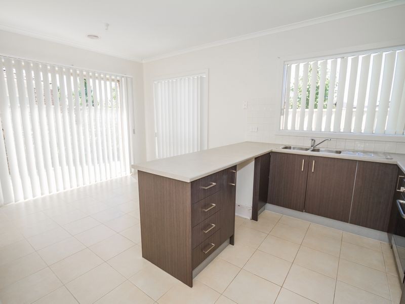 14 David Circuit, Hillside VIC 3037