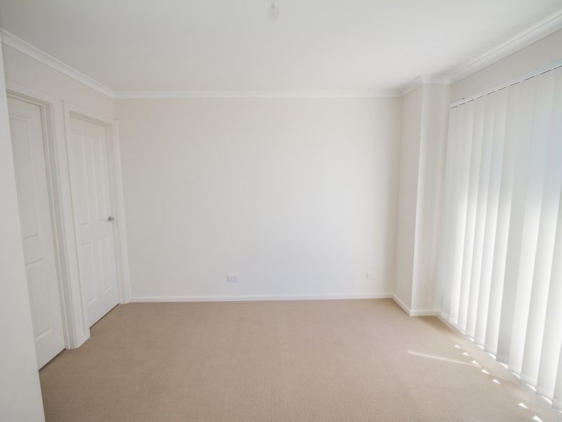 14 David Circuit, Hillside VIC 3037