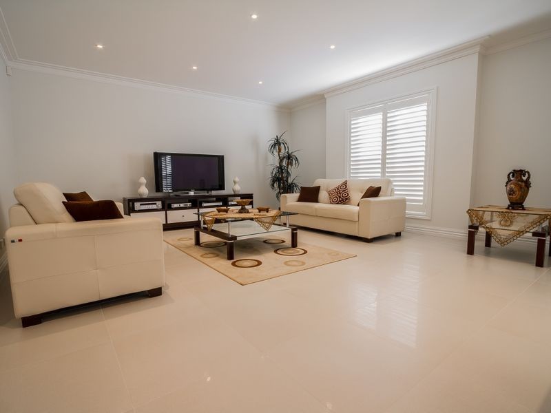 31 Helmsdale Crescent, Greenvale VIC 3059