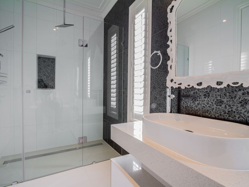 31 Helmsdale Crescent, Greenvale VIC 3059