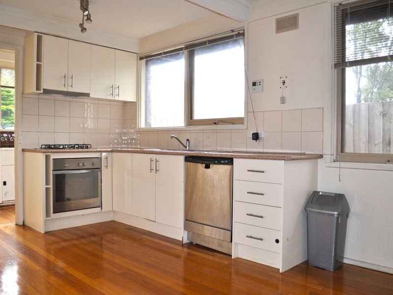 2 Winton Court, Craigieburn VIC 3064