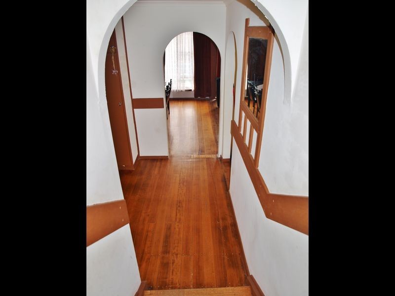 30 Hendricks Crescent, Jacana VIC 3047