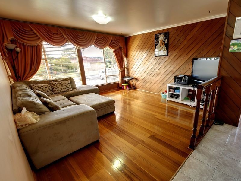 13 Rosebud Crescent, Broadmeadows VIC 3047